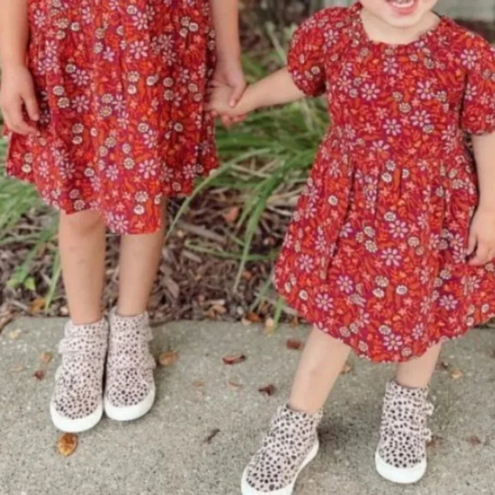 Cat & Jack Pink and Black Kids Sneakers - Picture 6 of 6